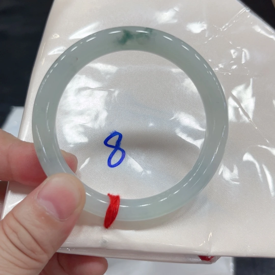 未镶嵌手镯翡翠50圆