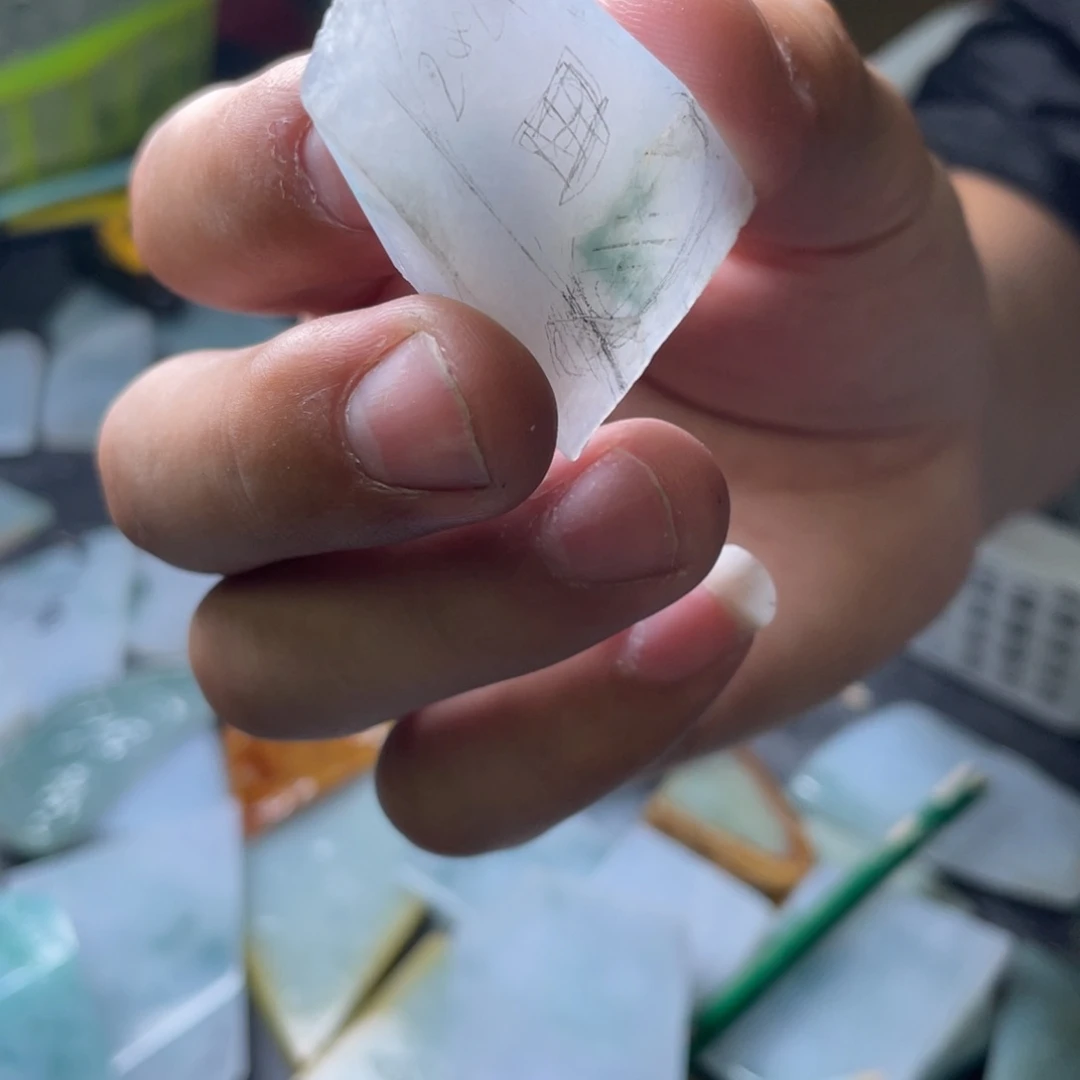 未镶嵌定制翡翠很****恼包工佛公