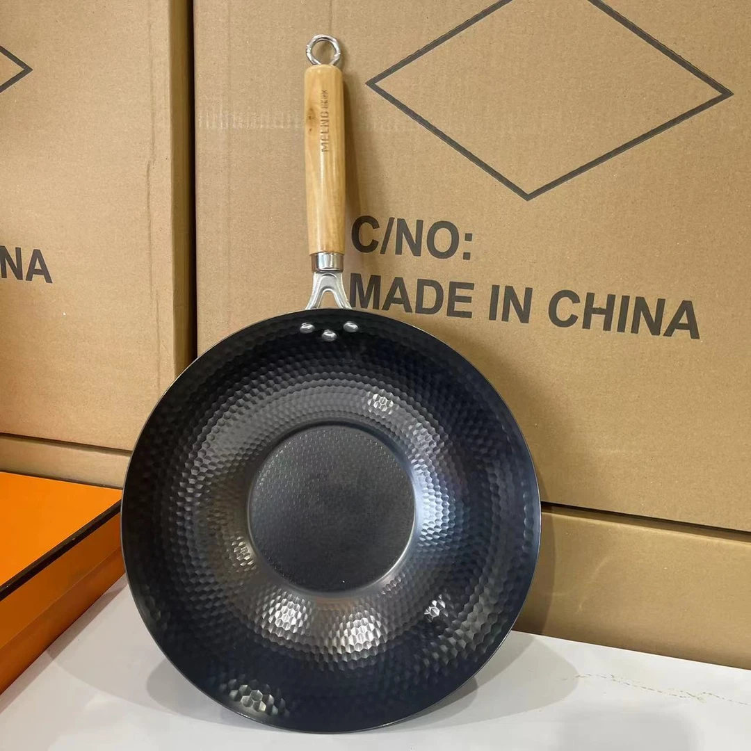 家用小铁锅带手柄炒菜锅轻薄铁锅32cm免开锅铁锅电磁炉煤气灶两用