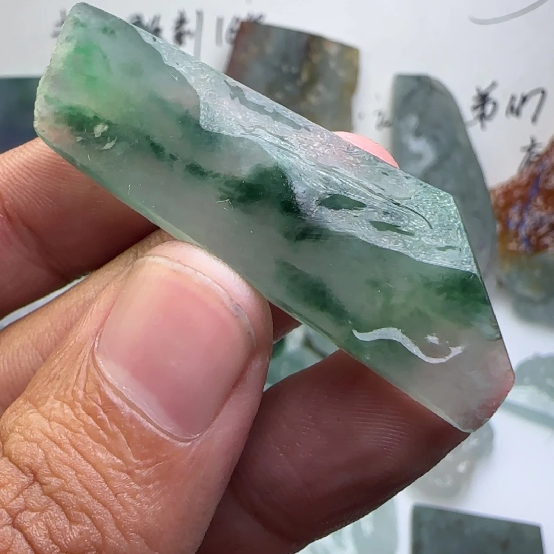 涂***涂定制翡翠未镶嵌不包工