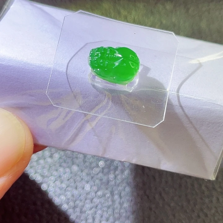 未镶嵌定制翡翠翡翠