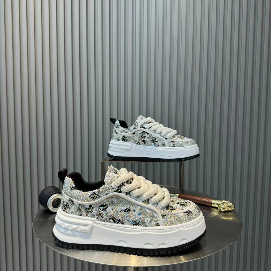 厚底增高烫钻设计春夏季低帮新款休闲鞋板鞋板鞋时尚男鞋