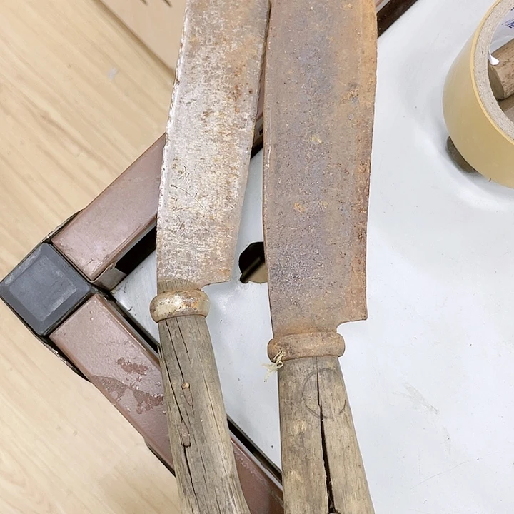 大*家用柴刀两把