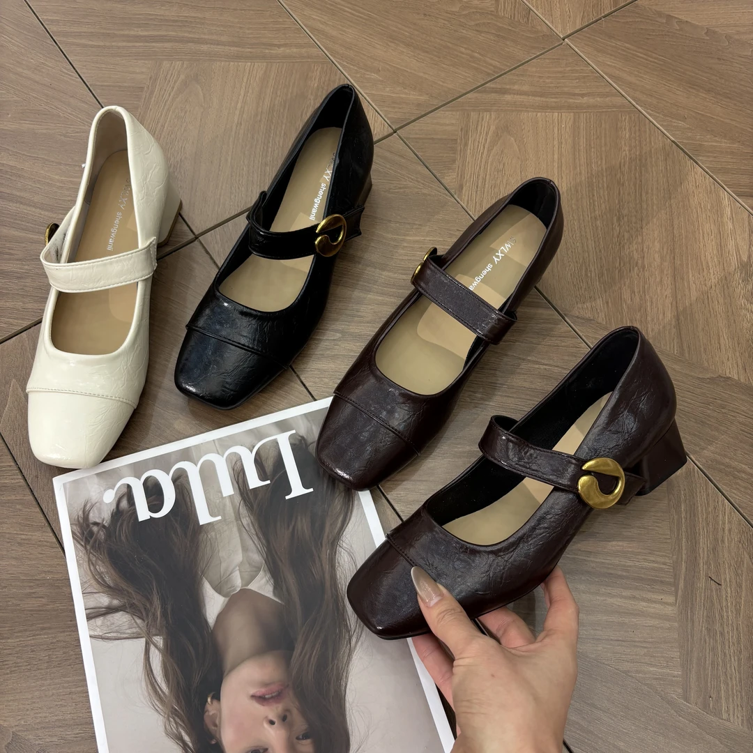 法式复古方头一字带魔术贴玛丽珍浅口单鞋女2025新款女鞋