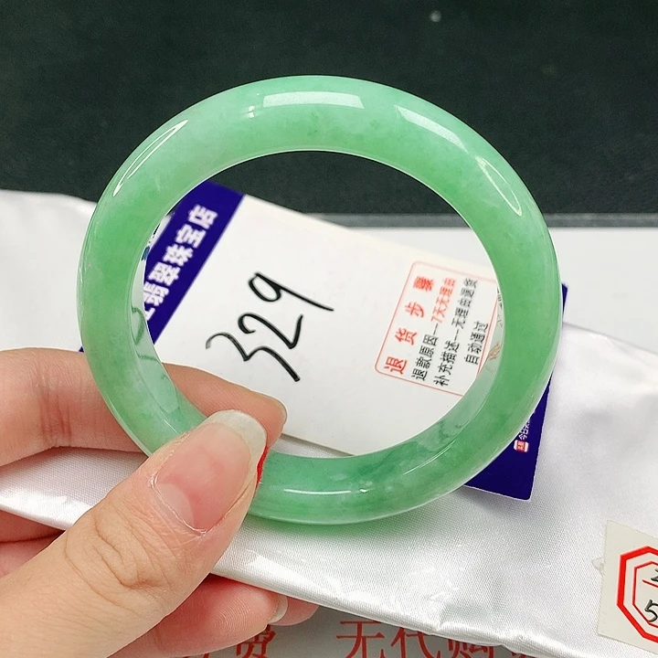未镶嵌手镯翡翠翡翠手镯