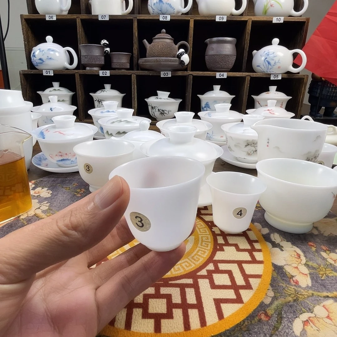 龍****帅胖虎茶具直播福利