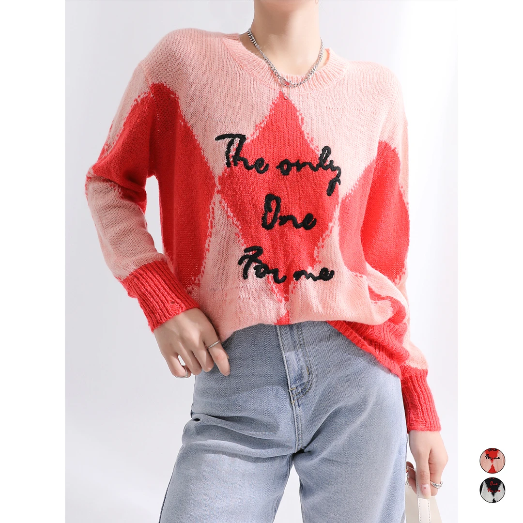 【羊毛系列之菱形格】10羊毛马海毛格字母绣花套头衫W22CF4415