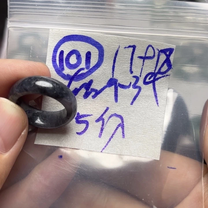 定制翡翠未镶嵌明天
