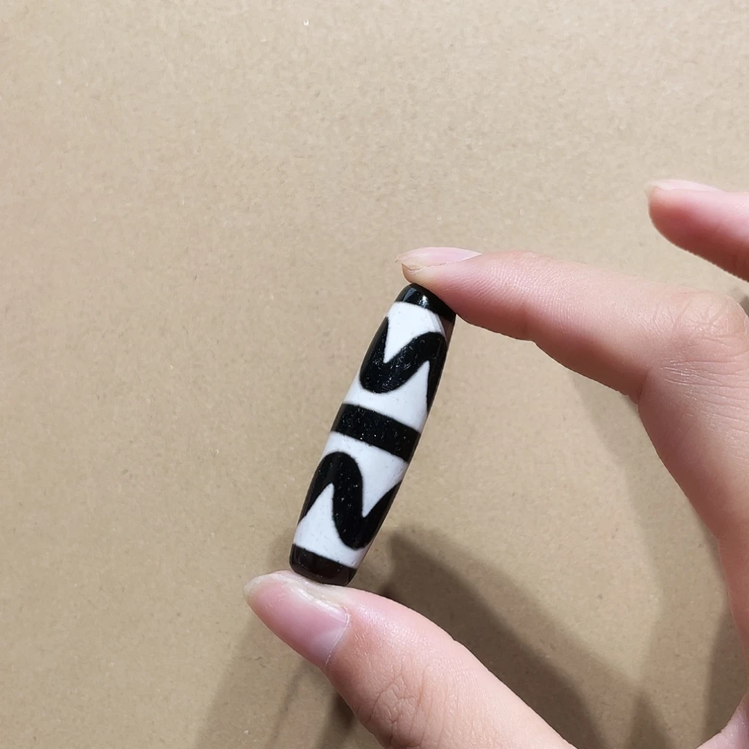 打***倔未镶嵌颈饰玛瑙/玉髓