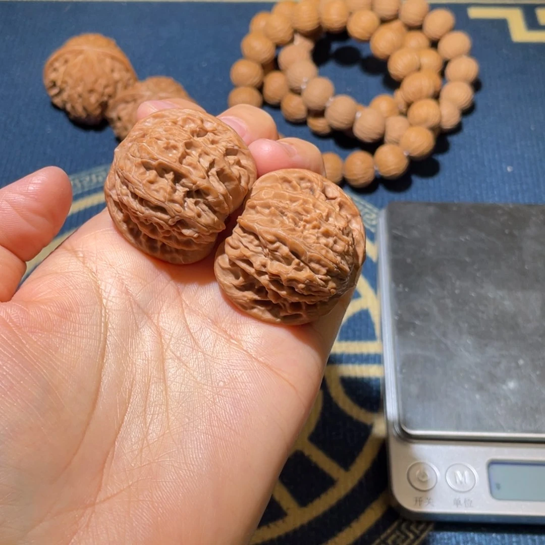 文玩核桃吊坠2号39尺32克红磨全品