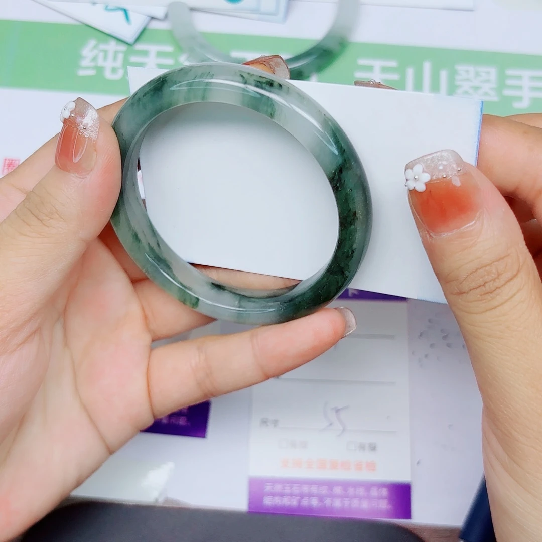 石英质玉手镯未镶嵌29/5556