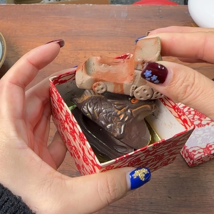 深*一个陶瓷物件哈哈哈