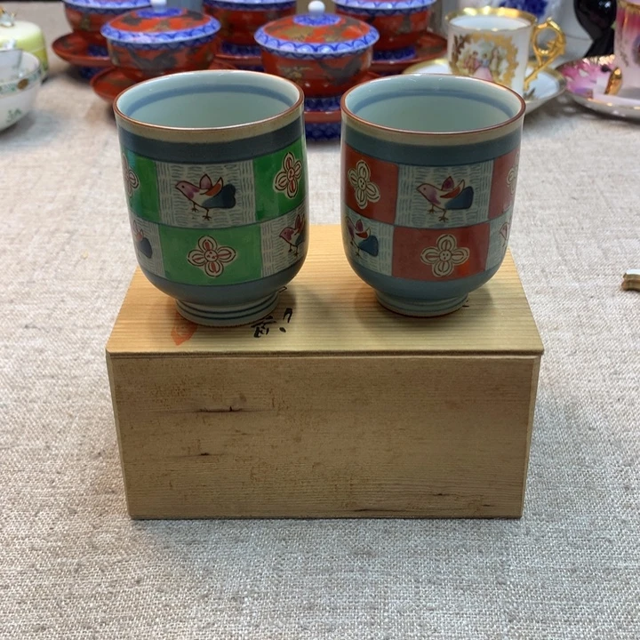 金瓷阁家的美丽瓷器