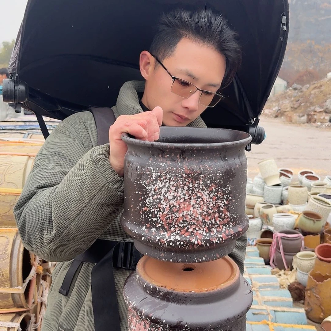 紫砂花盆口20高18（两个黑色直筒泼墨