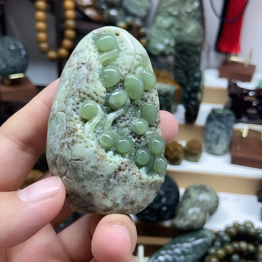 岫岩老玉（透闪石质玉）未镶嵌把件自****0