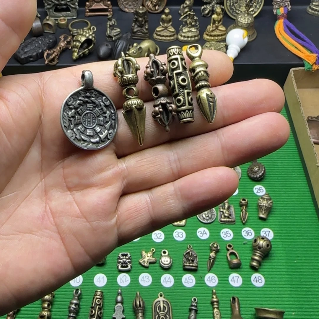 山***谷泥塑agzcbklgshjusjkgkgh