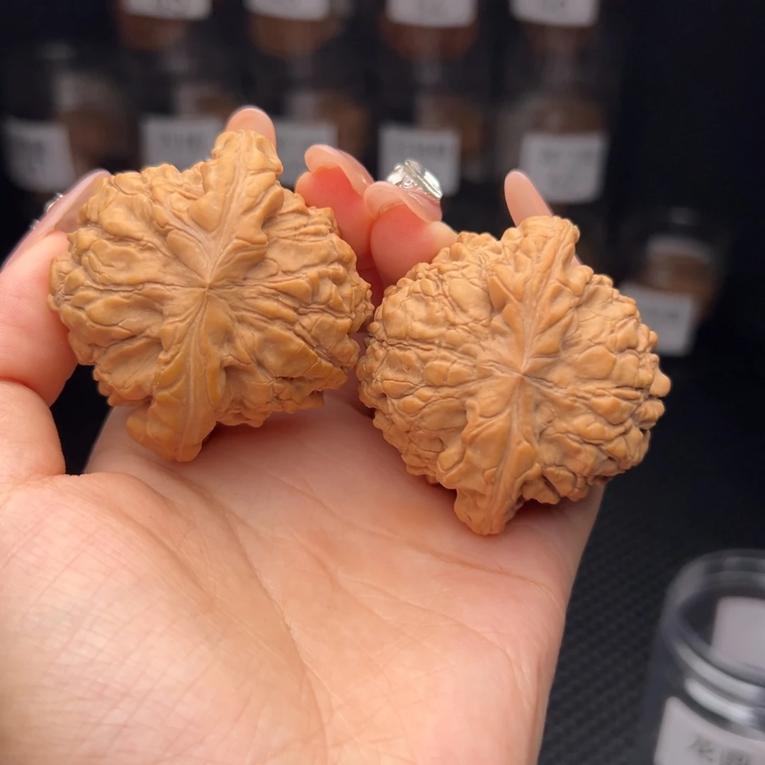 爱***旭吊坠文玩核桃龙鼎