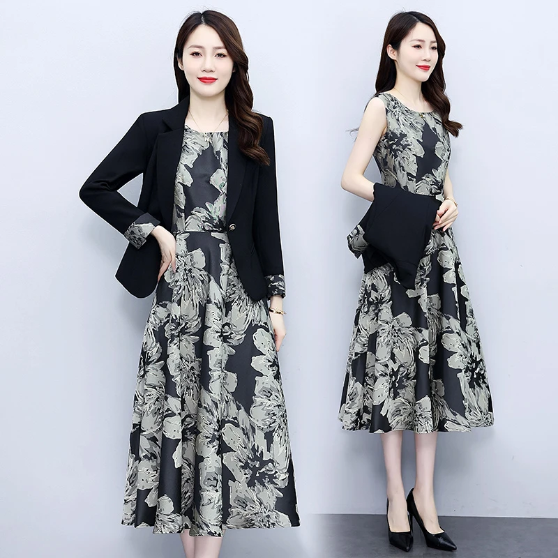 韩系职业气质西装套装裙女2025春秋新款洋气减龄碎花连衣裙两件套