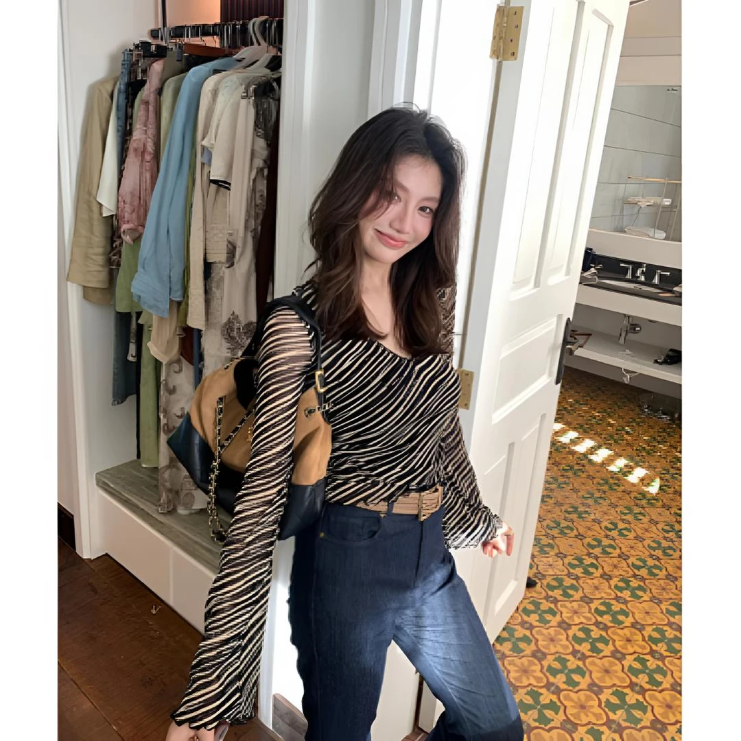 【ALONE SAVOR】龍喜儿野风集 都市休闲条纹v领弹力透气T恤J606