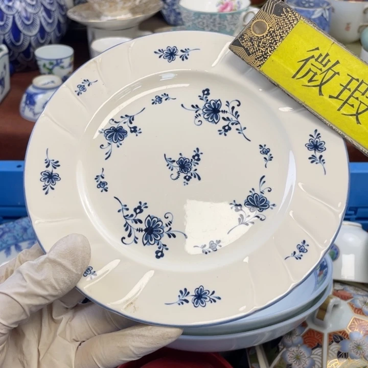 他家瓷器真美…开播了