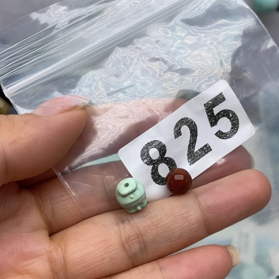 未镶嵌南红玛瑙珠宝奇石