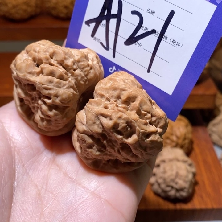 文玩核桃把件这种感觉真a 121