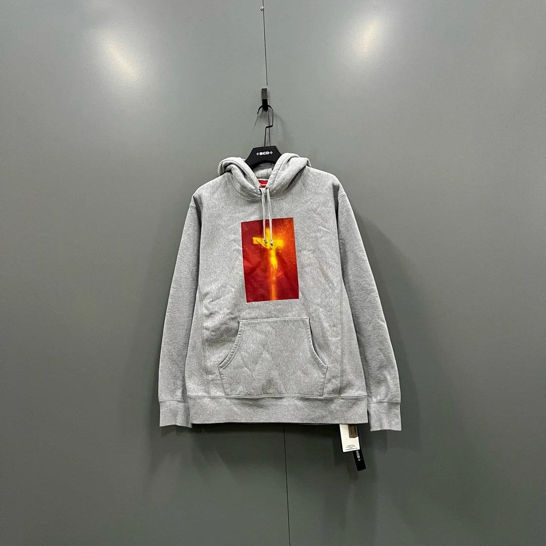 95新 maje jp109 102884 Supreme 灰色正面图案印花帽衫 XL码