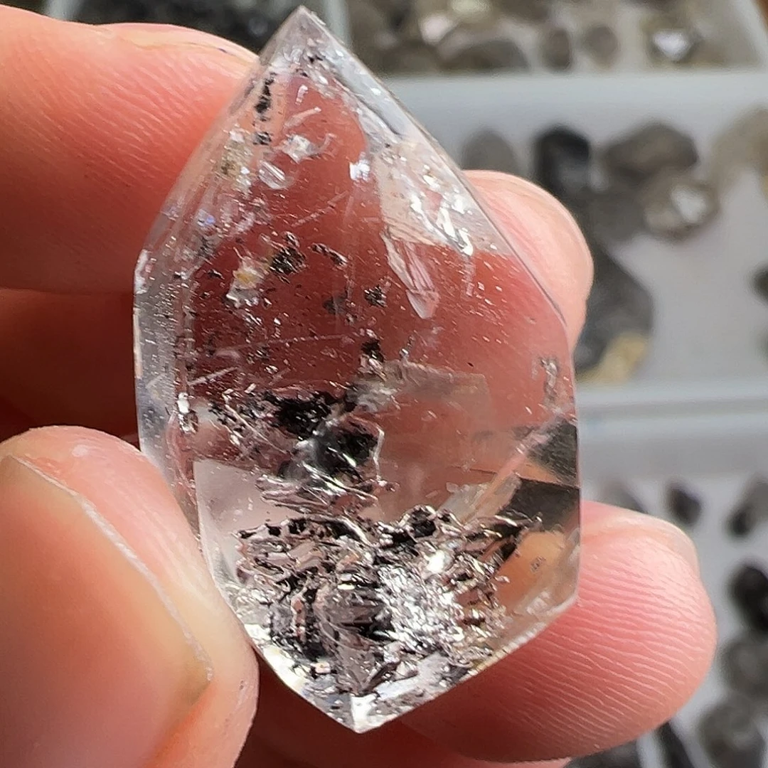 48闪灵水晶安排到位