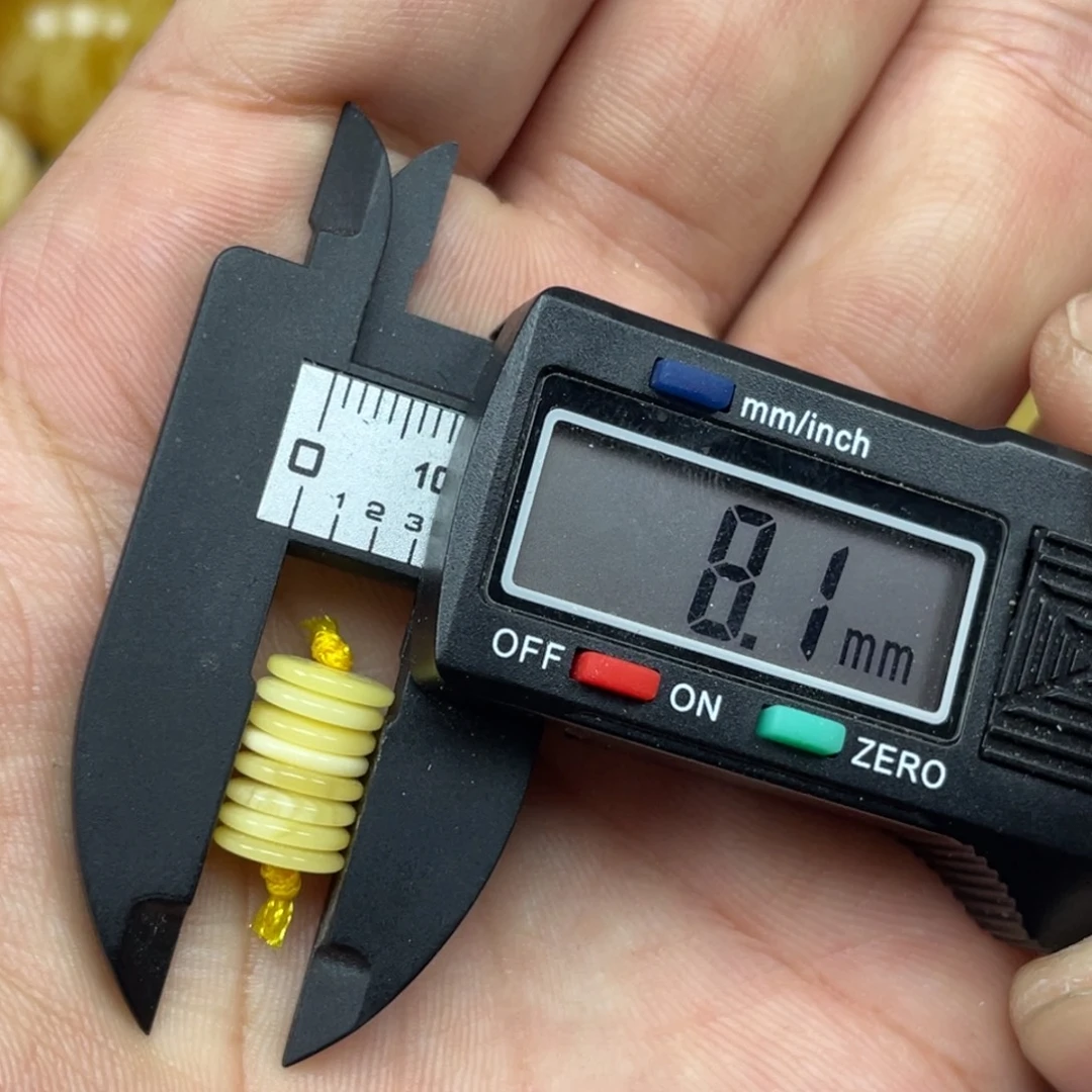 蜜蜡未镶嵌珠宝奇石