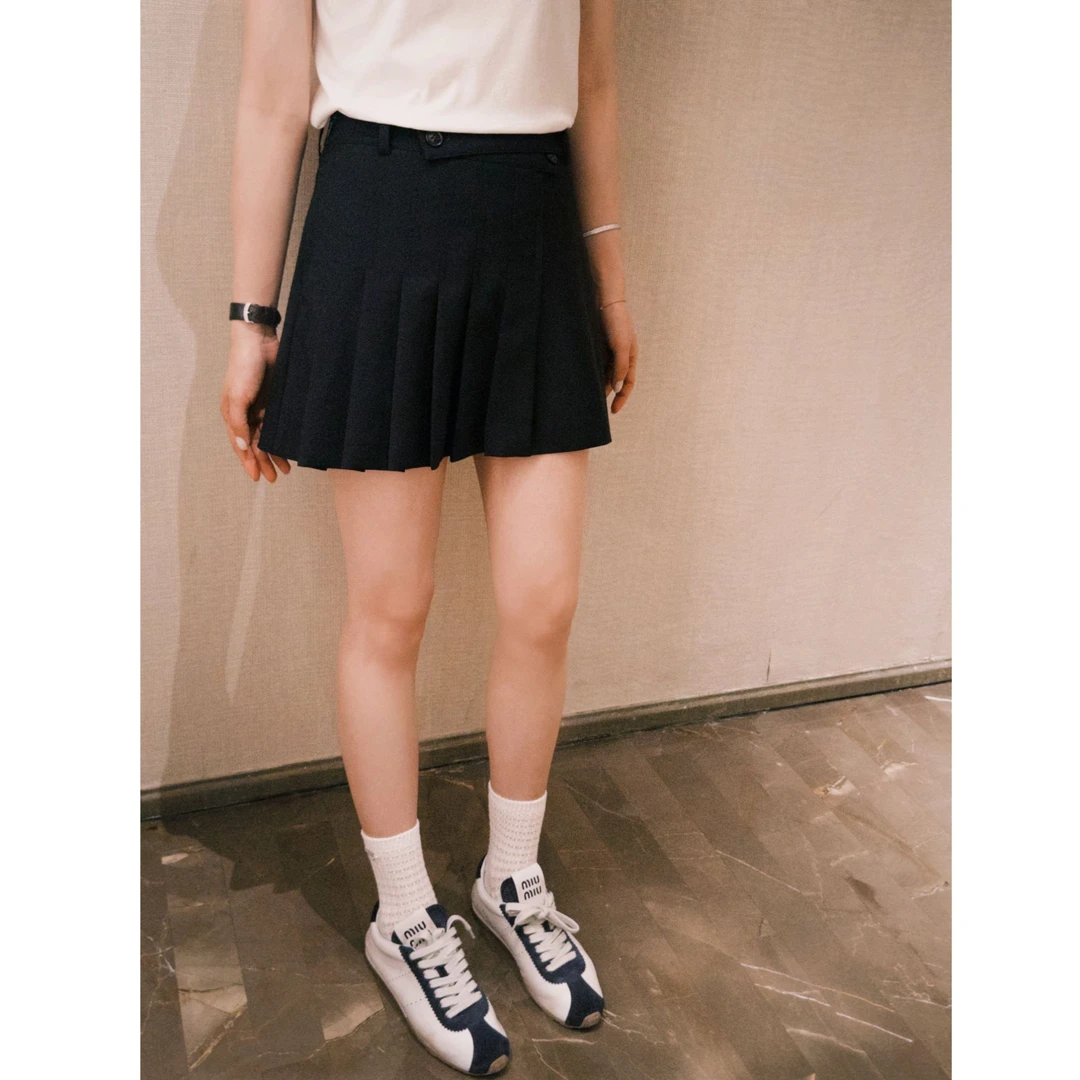 syna希娜 立体褶皱 高腰A字版不规则百褶遮胯绵羊毛短裙