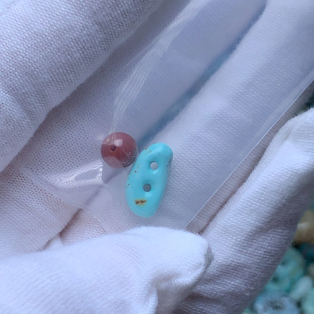 南红玛瑙未镶嵌珠宝奇石