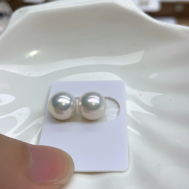 L****定制淡水珍珠银S925镶嵌耳饰