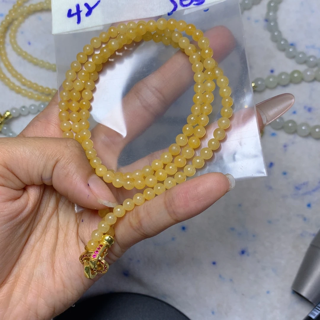 定制翡翠未镶嵌天然缅甸翡翠多样性