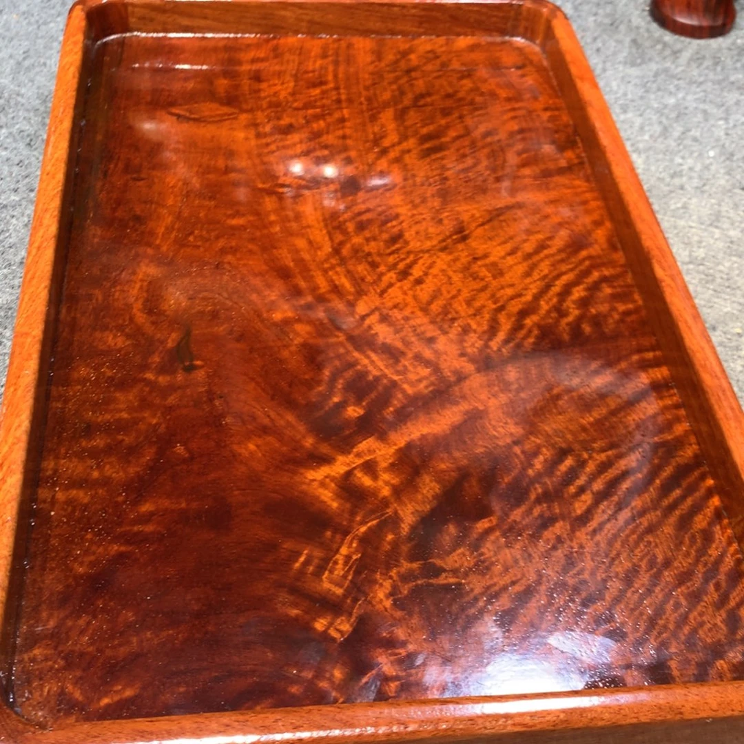 讷***行木缅甸花梨木水波纹方盘