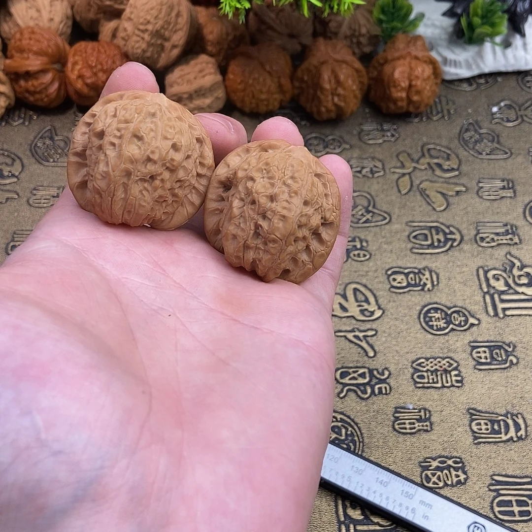 核桃血麒麟37+38尺寸编号056（福利价）