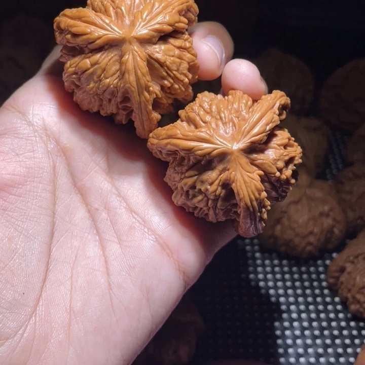 7***7吊坠文玩核桃虎头拼接