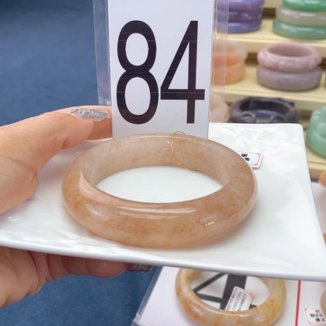 石英质玉未镶嵌手镯62圈