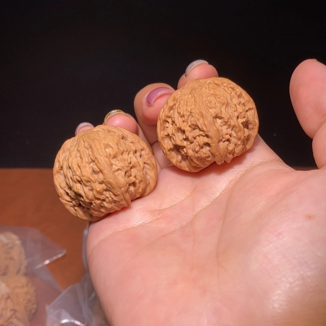 文玩核桃把件正磨37