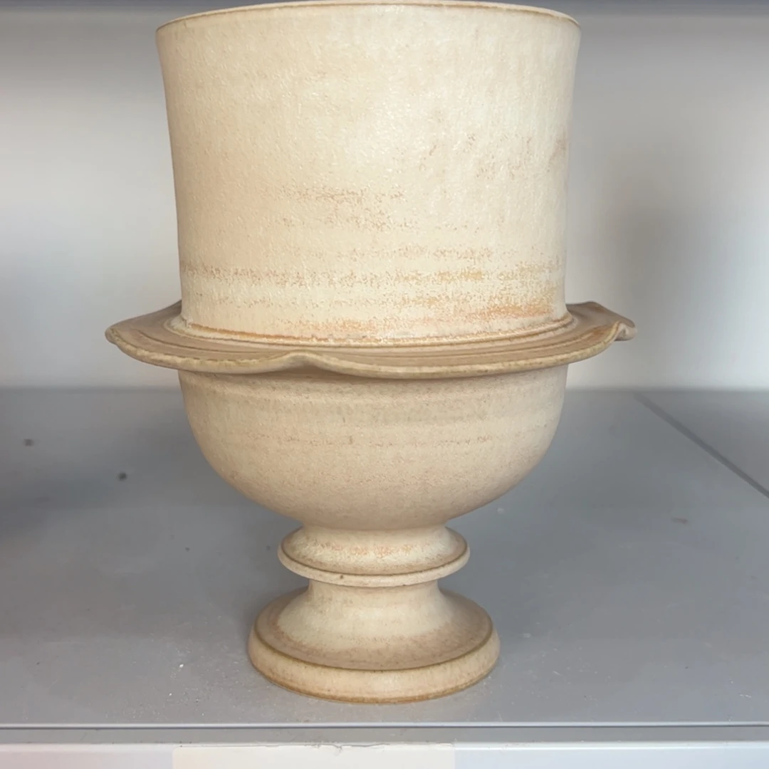 口径11高度18有孔