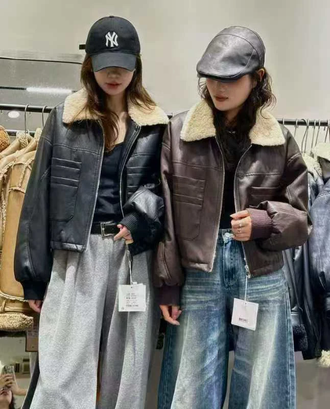 欧洲站2024冬季新款高级感羔毛领服女短款小个子外套潮