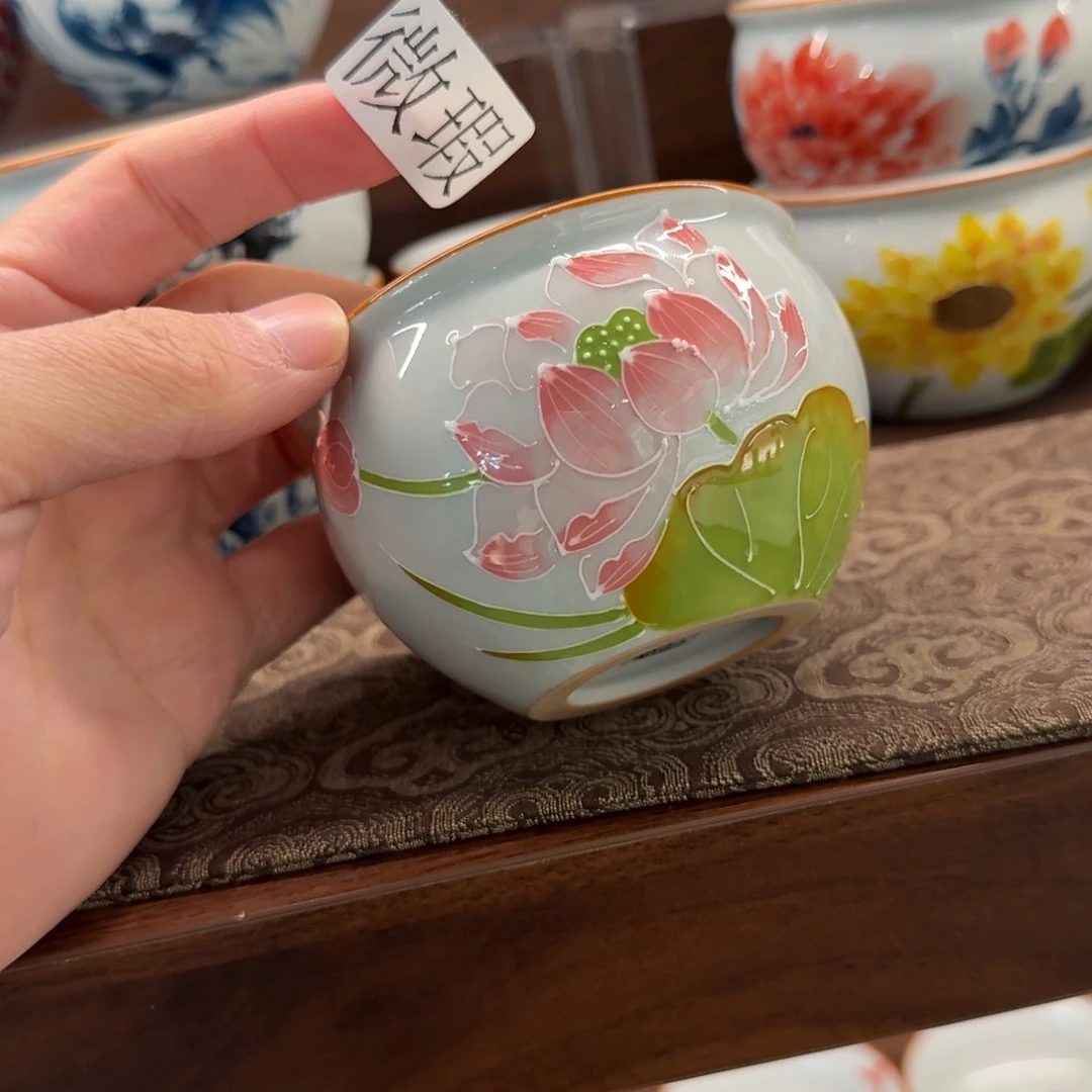 釉下手绘茶具微瑕