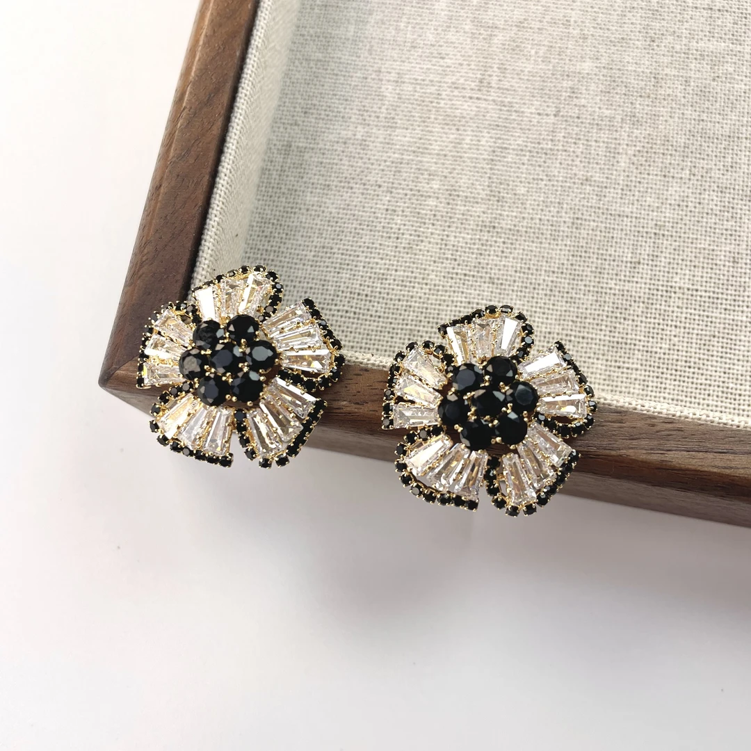 铜合金耳饰 买三送一1155 手工气质轻奢时尚百搭法式优雅耳钉