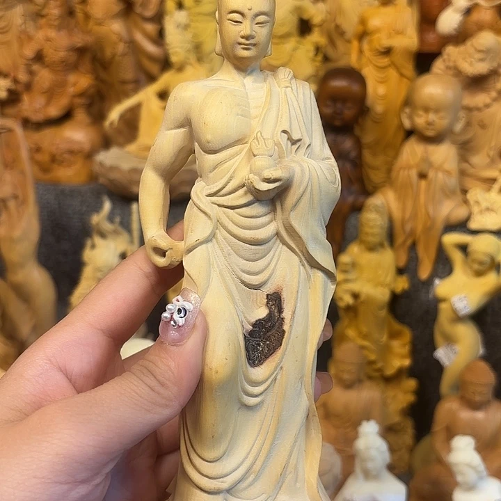 黄杨木黄杨木瑕疵地藏