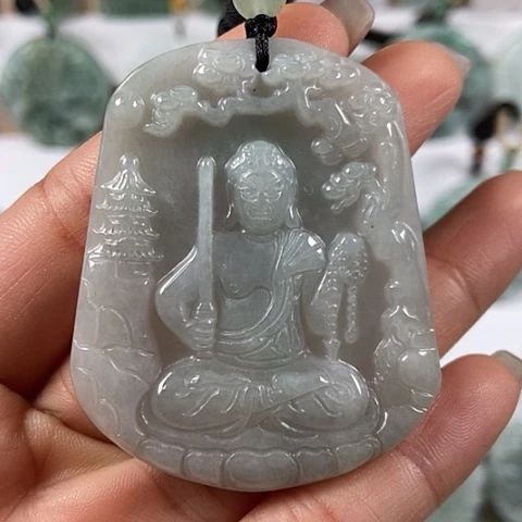 翡翠颈饰未镶嵌不动明王福利福利