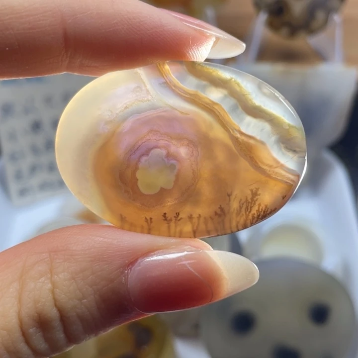 玛瑙/玉髓未镶嵌牌子