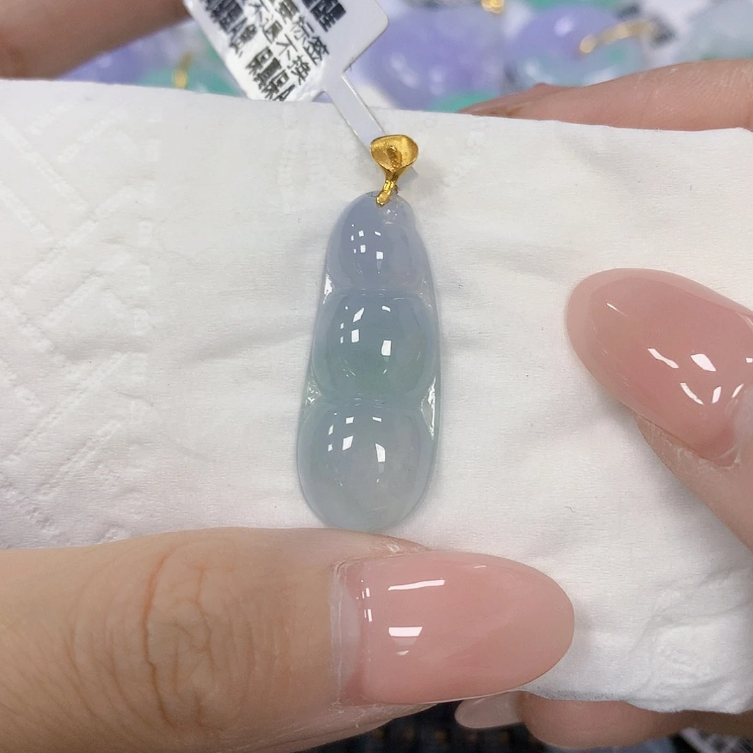 翡翠18K金镶嵌颈饰天然翡翠a货 百元以上9米证书费自理
