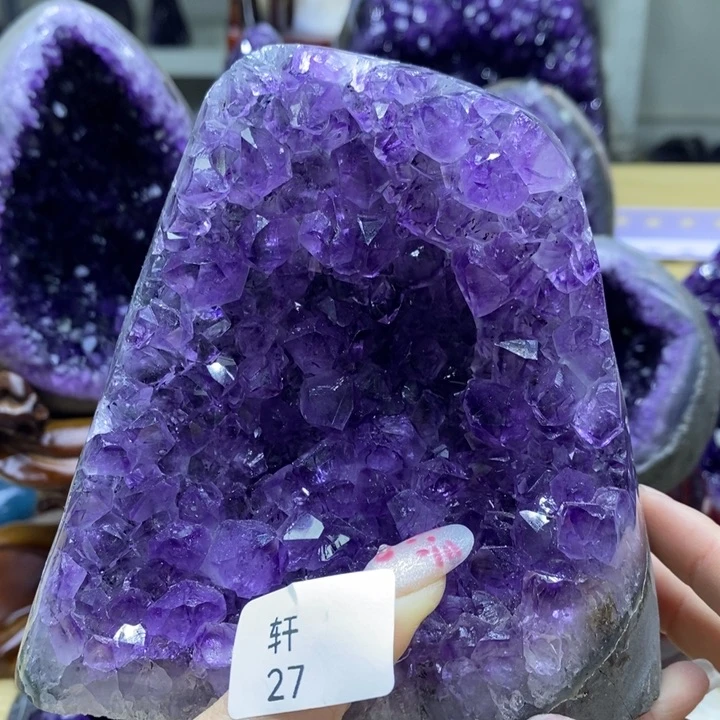 紫晶大型摆件（非配饰）未镶嵌