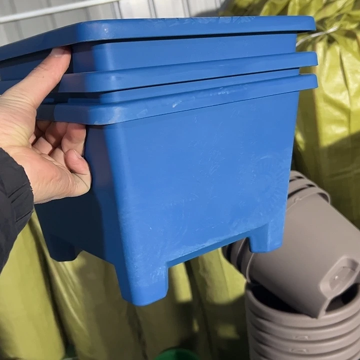 瑕疵方盆蓝色26外径19高3个