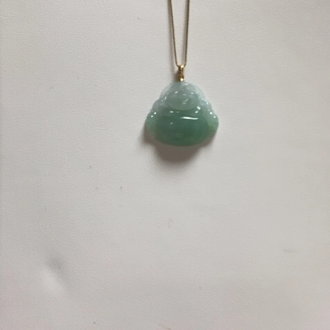 颈饰18K金镶嵌翡翠佛