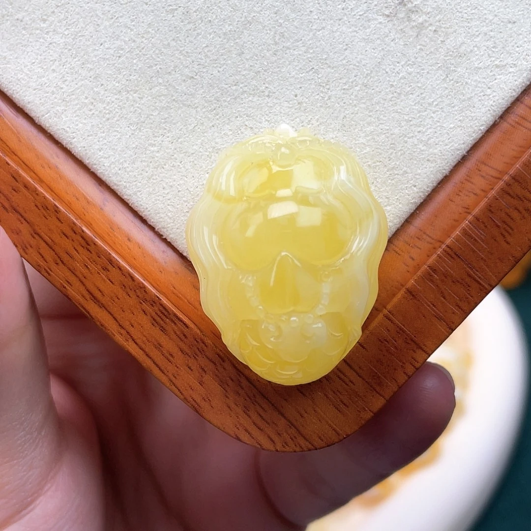 琥珀裸石未镶嵌冰**瑾蜜蜡